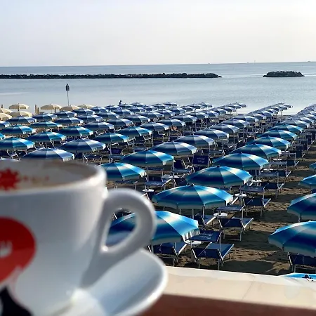 Готель Massimo 3*